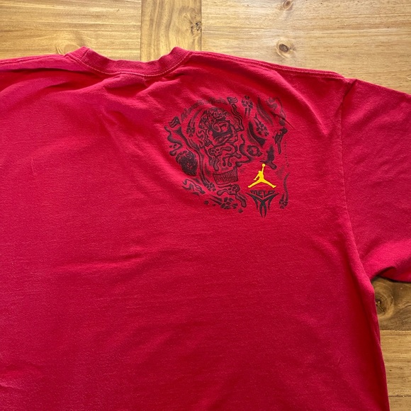 Red Jordan graphic T-shirt Melo Sz. XXL - Picture 5 of 6